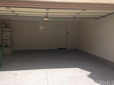 15 Willowdale — Photo 17