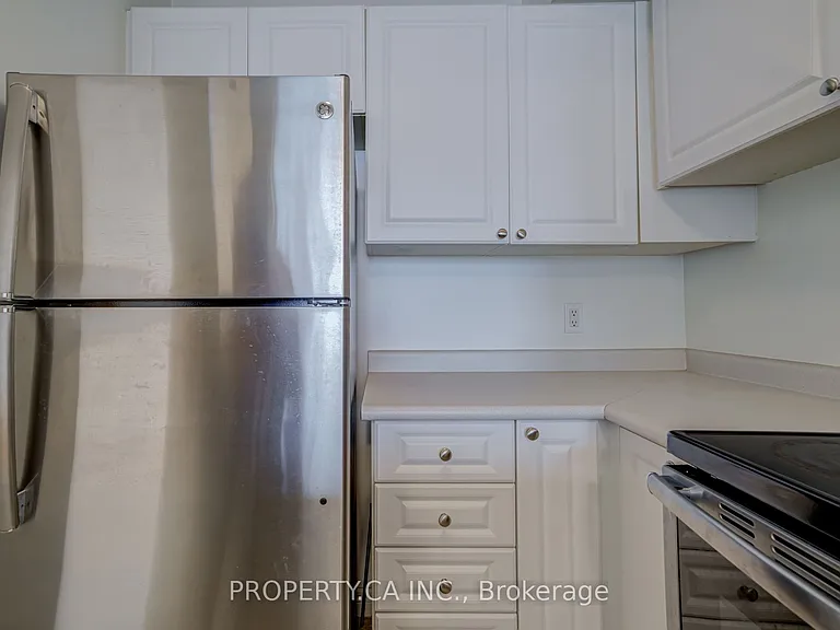 92 King St E #1703 — Photo 3