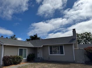 7415 Circle Dr, Rohnert Park, CA 94928