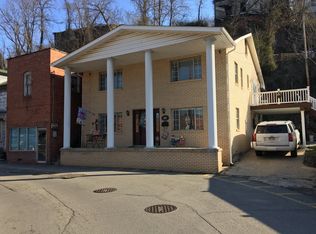 506 Dingess St, Logan, WV 25601