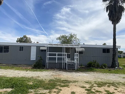 18450 Alexander St Photo 1