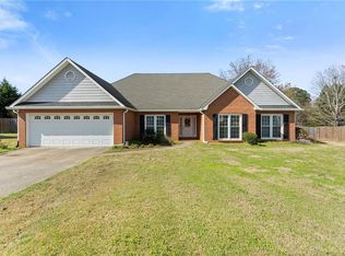 1200 Sunrise Field Ct, Lawrenceville, GA 30043