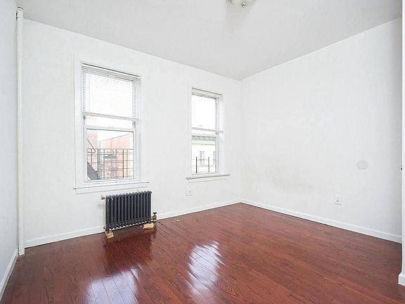 4th image of 502 W 167th St APT 8