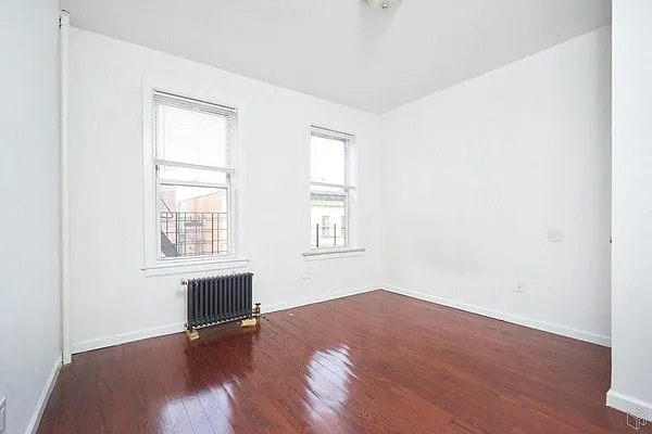 Rented by Brown Harris Stevens | media 4