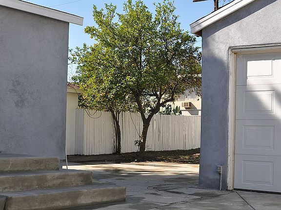 5th image of 6735 Saint Clair Ave