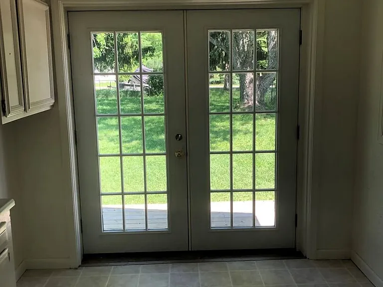 2824 Country Ln — Photo 9