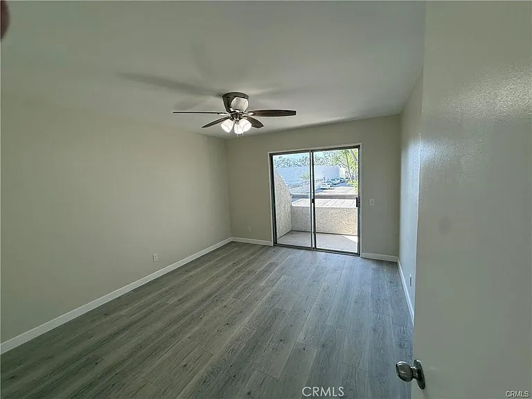 16970 Marygold Ave — Photo 11