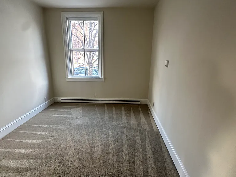76 W Pomfret St #1 — Photo 4
