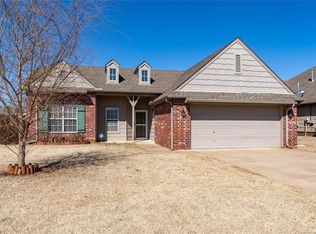 20217 E 43rd St S, Broken Arrow, OK 74014