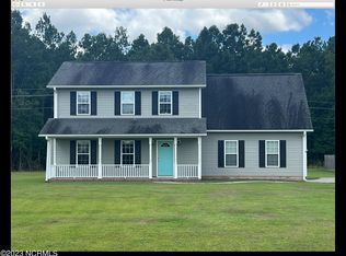 115 Mandy Ln, Hubert, NC 28539