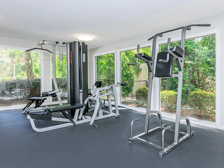 Baytree Condominiums — Photo 9