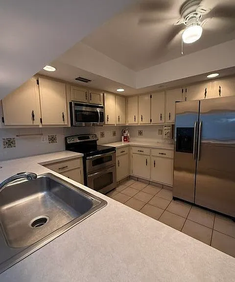 1552 Montauk Dr — Photo 3