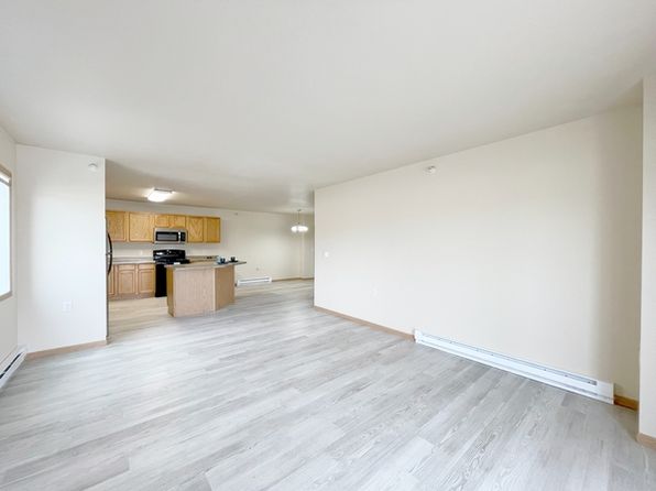 Elk Pointe Apartments | 2700 20th Ave SW, Minot, ND