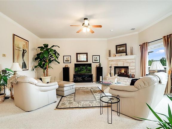 3rd image of 4818 Creek Meadow Cv