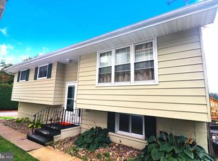 633 Ridge Ave, Hazleton, PA 18202