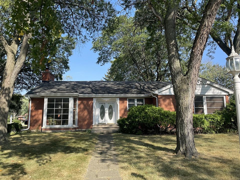 2nd image of 4N261 Pine Grove Ave