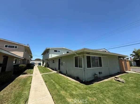 3045 Coolidge Ave, Costa Mesa, CA 92626