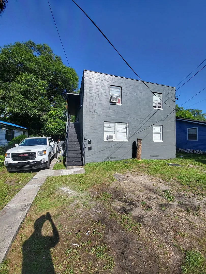 1364 Harrison St. — Photo 2