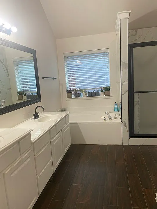 4 bed, 2600 sqft, $2,775 — Photo 4