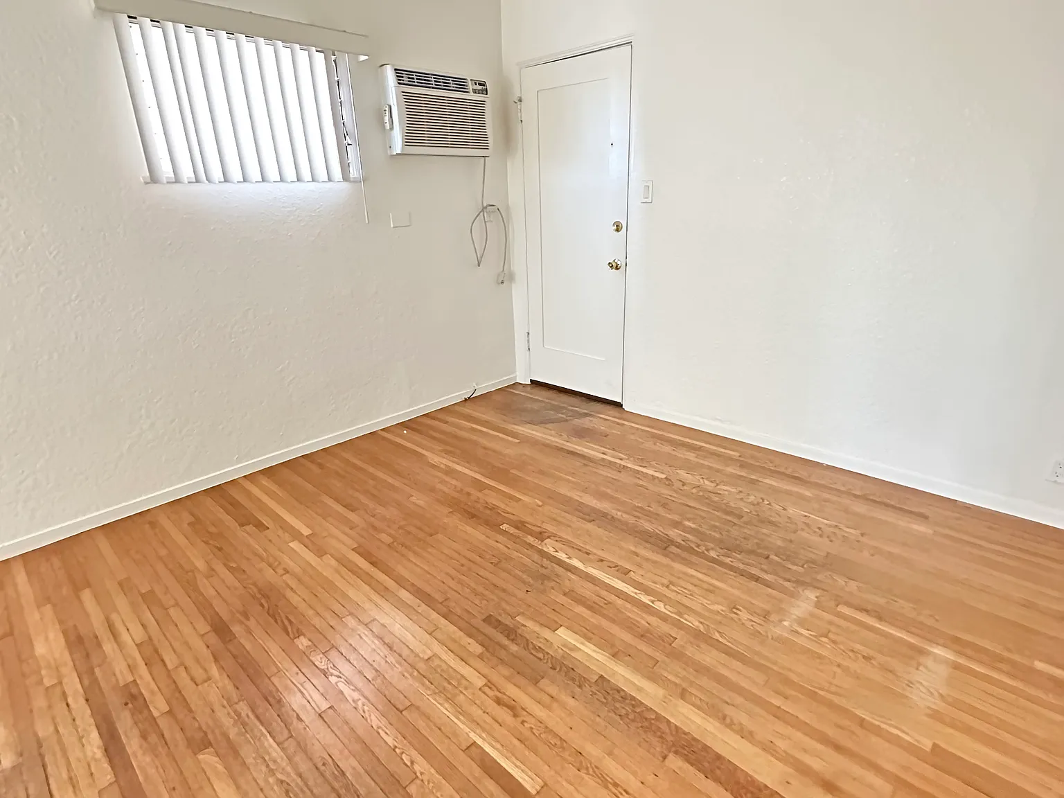 2 bed, $2,150 — Photo 2