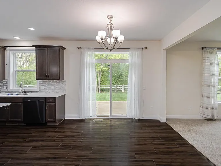 114 Valley Hall Dr — Photo 12