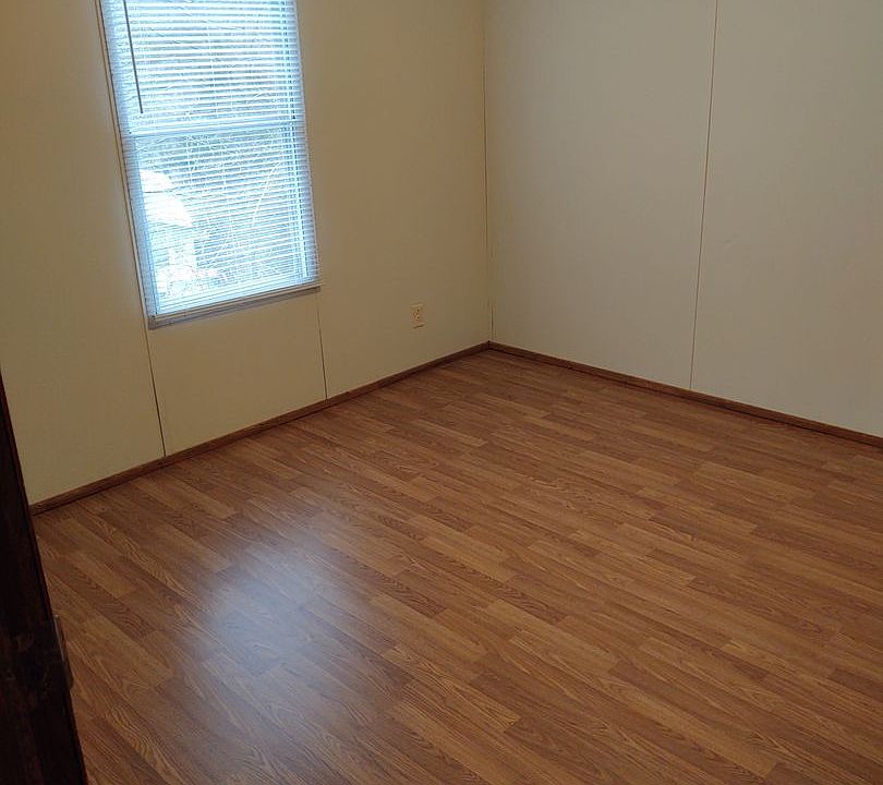 1st image of 129 Tika Dr