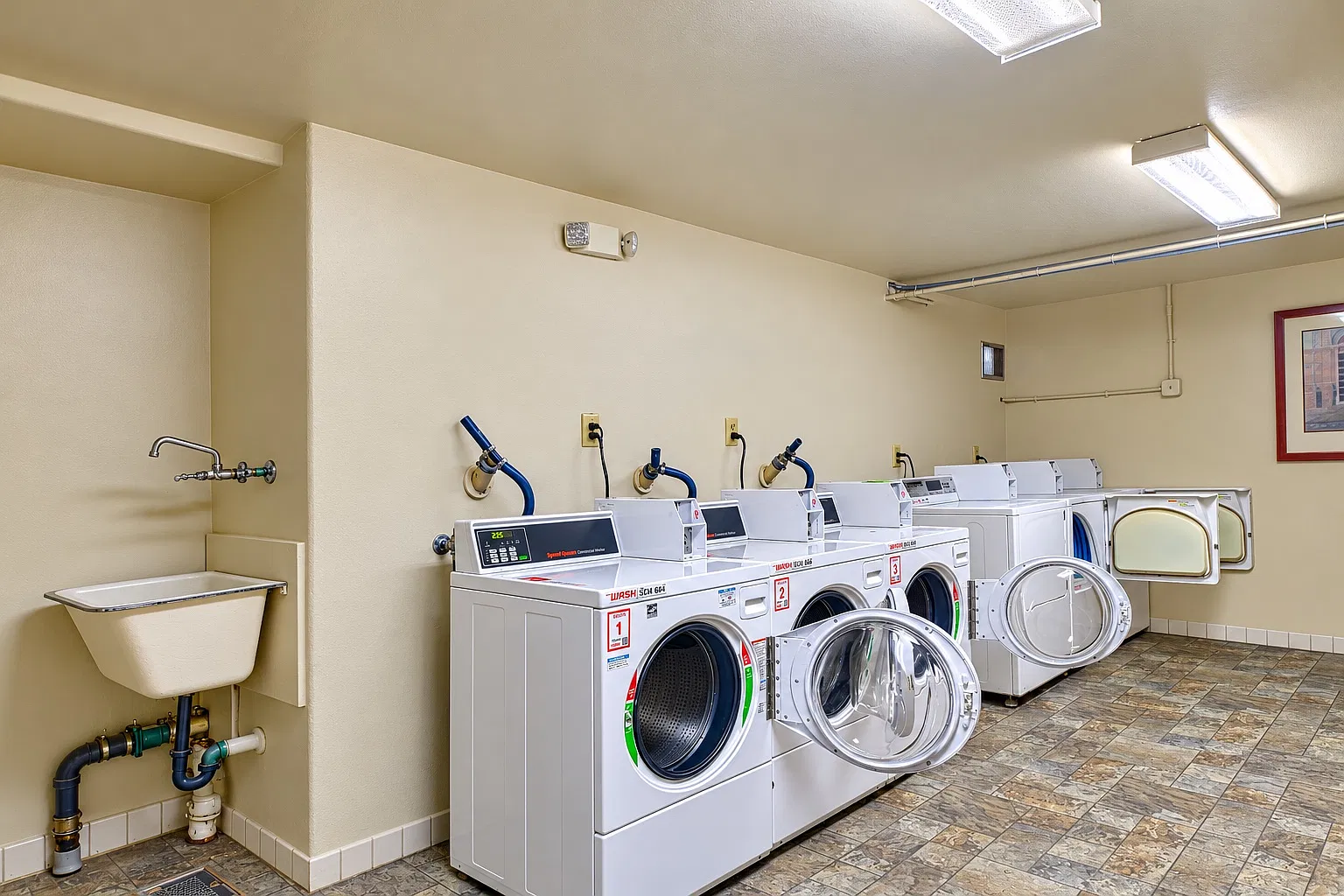 2 bed, 1269 sqft, $3,195 — Photo 3