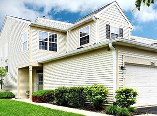 2841 Vernal Ln, Naperville, IL 60564