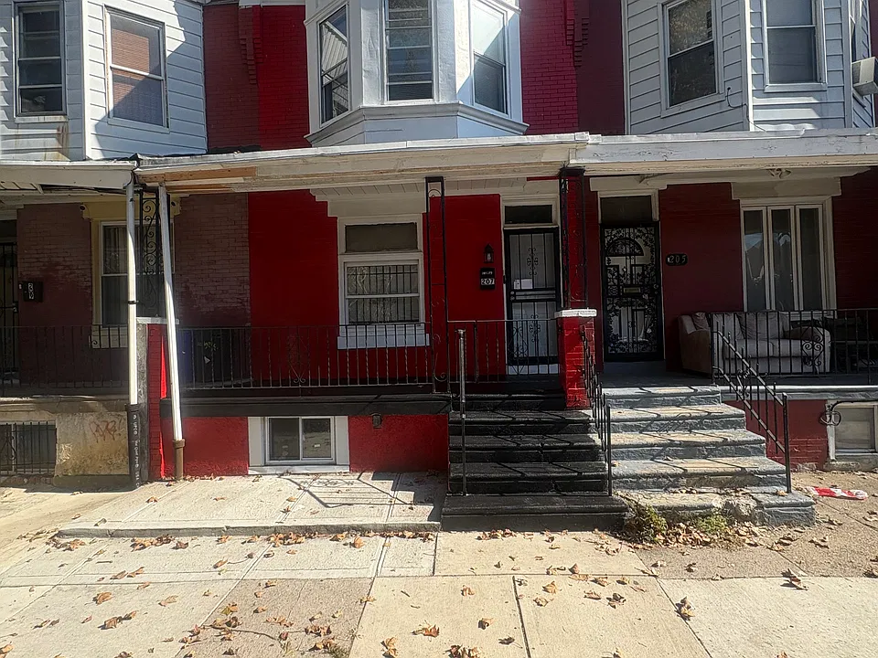 207 N Vogdes St