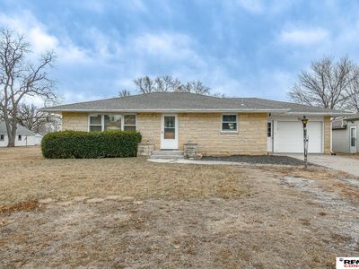 317 W East St, Elmwood, NE, 68349