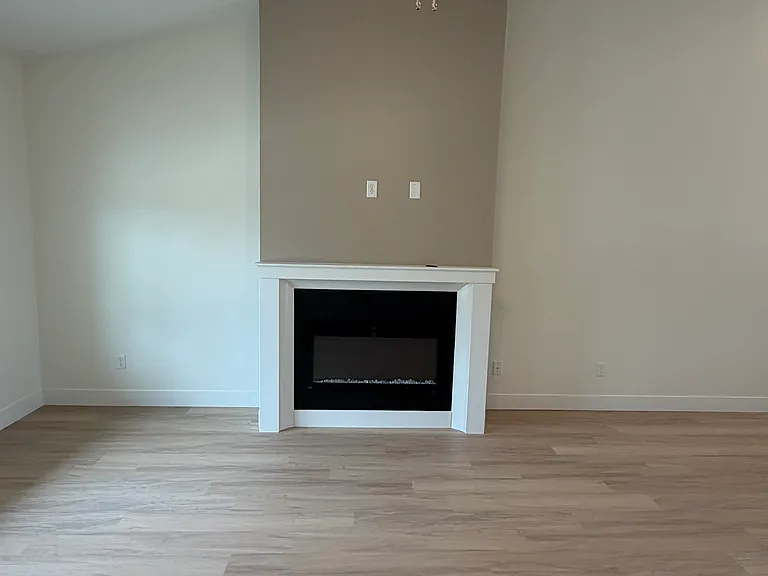 909 Mallard Way — Photo 3