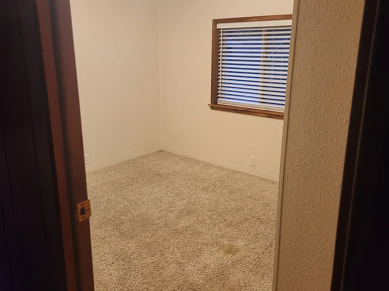 18954 River Woods Dr — Photo 12