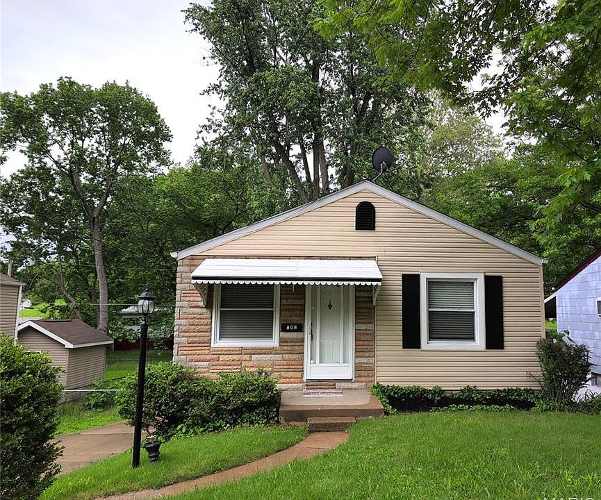 1st image of 808 Arline Ave