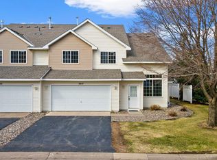 2457 Yellowstone Dr #116, Hastings, MN 55033