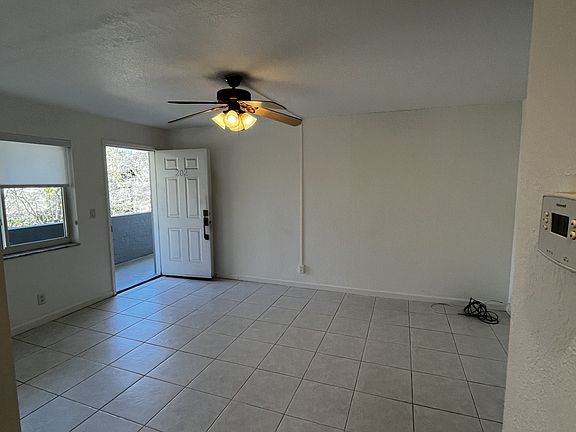 2nd image of 801 NE 28th St APT 202