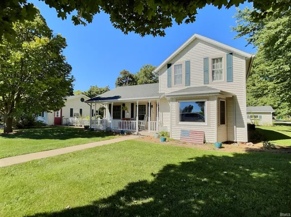 8536 N 890 W, Earl Park, IN 47942