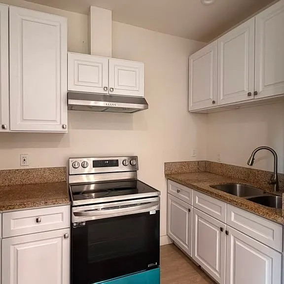 7417 Sunnybrae Ave — Photo 4