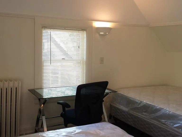 115 Dewitt Pl — Photo 16