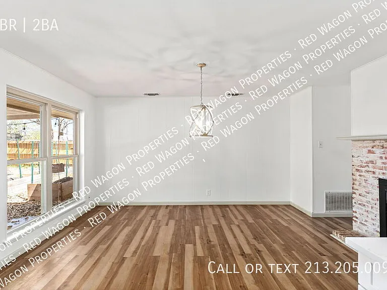 5259 Prince Valiant Dr — Photo 8