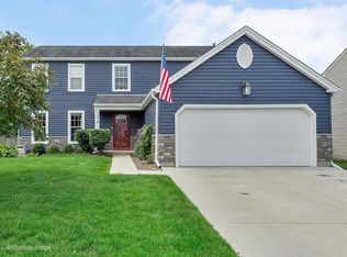 1270 Lance Ln, Carol Stream, IL 60188