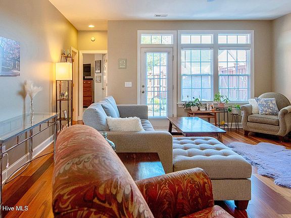 4th image of 7760 Marymount Drive