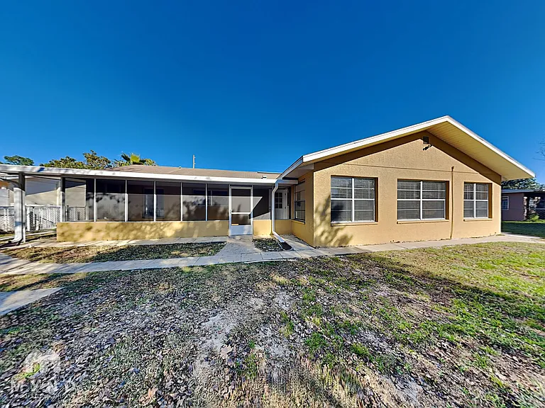 5061 Elwood Rd — Photo 17