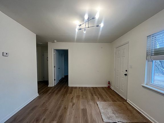 2nd image of 6 Easy St