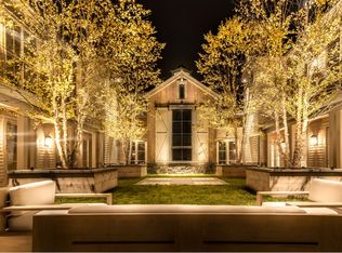 21 Forest St APT 3, New Canaan, CT 06840