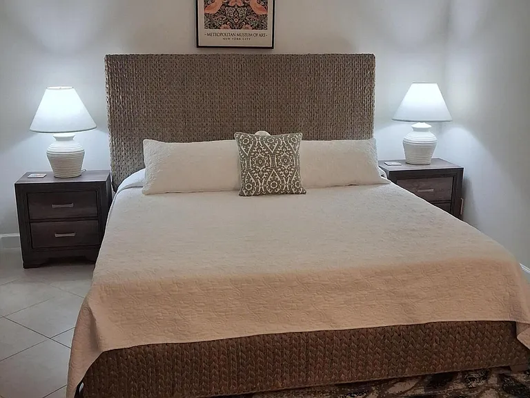 825 Club Dr — Photo 6