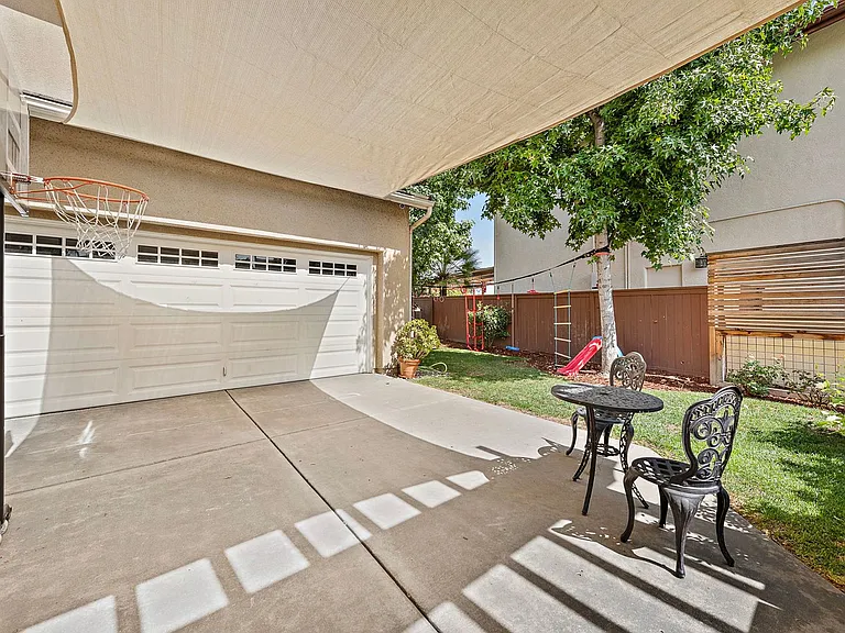 1785 Clover Tree Ct — Photo 35