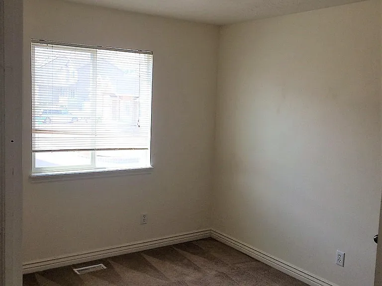 4178 S Montego Dr — Photo 10