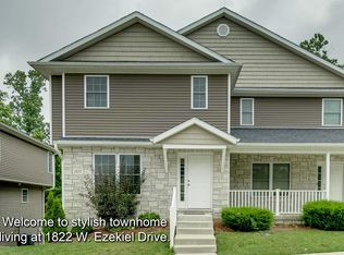 1822 W Ezekiel Dr, Bloomington, IN 47403