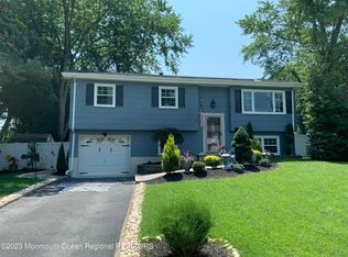 5 Dogwood Dr, Jackson, NJ 08527