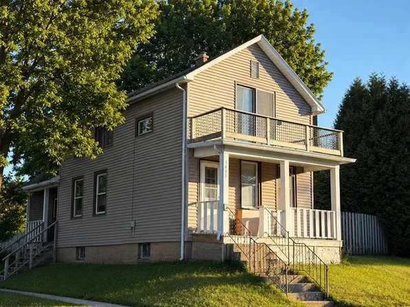 1401 Columbus STREET, Manitowoc, WI 54220